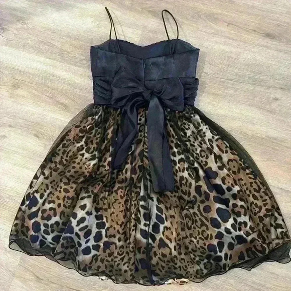 Blondie Nights, Fun Leopard Print, and Black  Cocktail Dress. Size 1 - Picture 6 of 10
